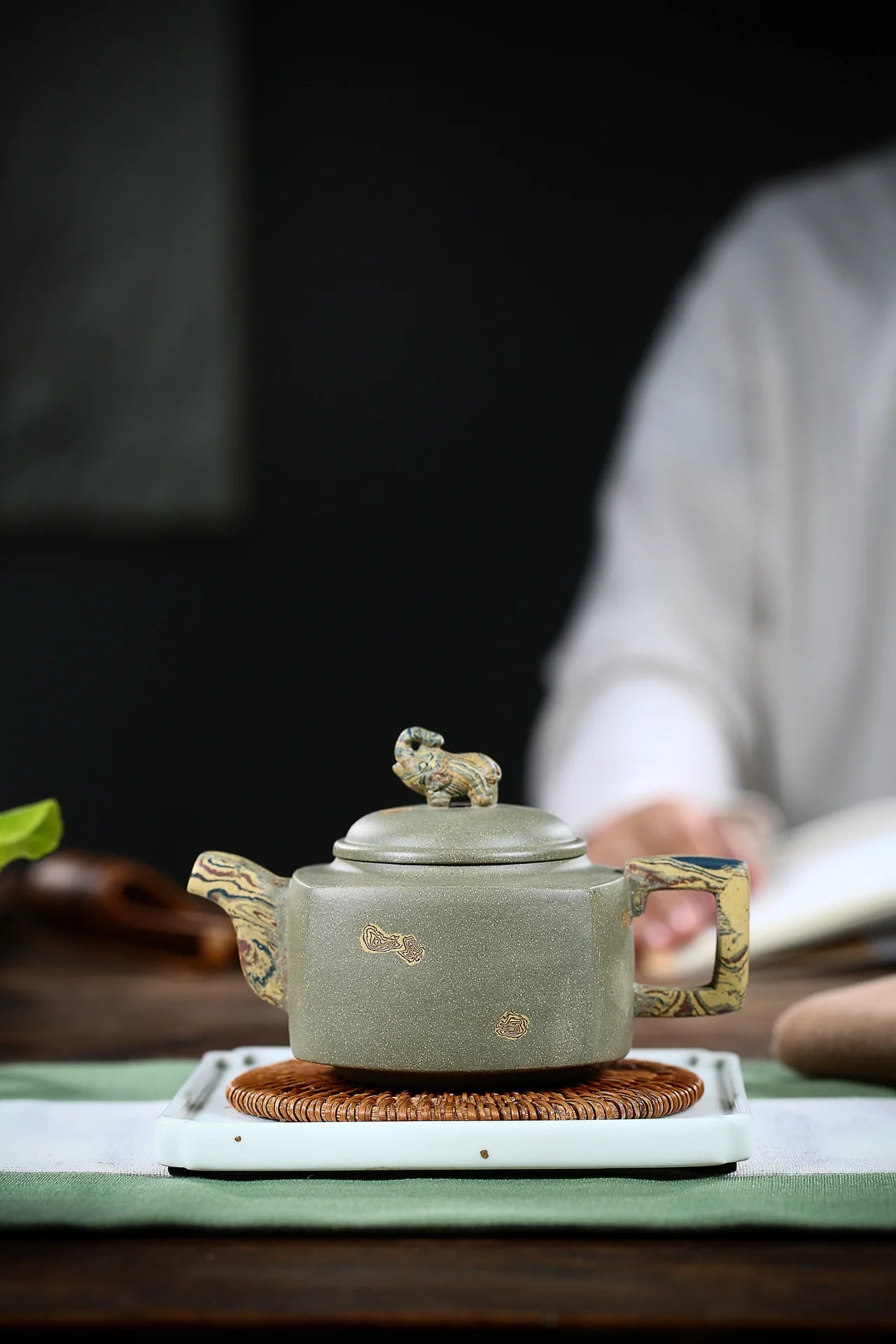Yixing Purple Clay Tea Set, Raw Ore Green Mud Pot, Lacquer Auspicious, Zisha Drinkware,Kettle, Suit for Green Tea,Dark,Black