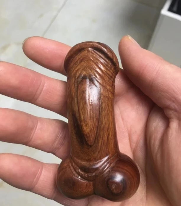 ORIENTAL HANDWORK CARVING DOG OLD BOXWOOD NETSUKE