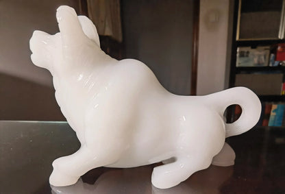 HOME company OFFICE mascot high grade White jade GOOD LUCK Wall Street Bull finance stock market cattle sculpture