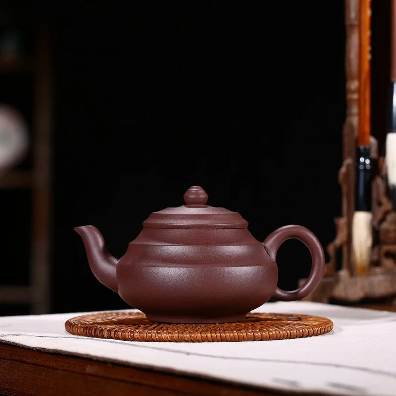 Promotion Chinese Tea Set puer black tea and oolong ltea pot Hot sales yixing teapot clay handmade 250ml Curling Purple Clay Pot