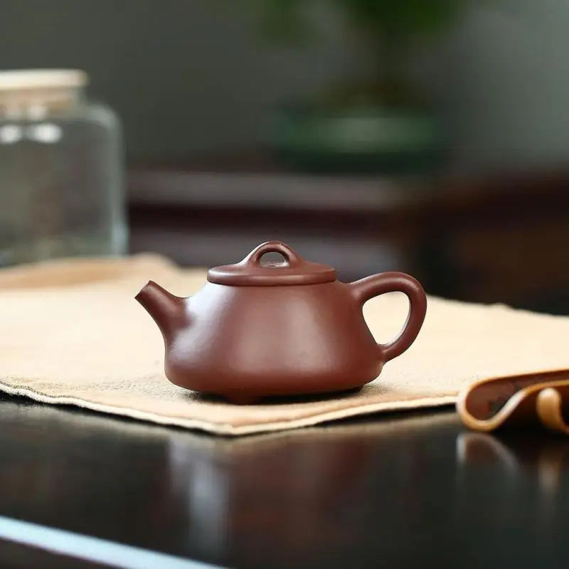 Zisha Zisha Teapot Yixing Handmade Kung-Fu Teaware, Purple Clay Drinkware, Green and Black Chinese Tea