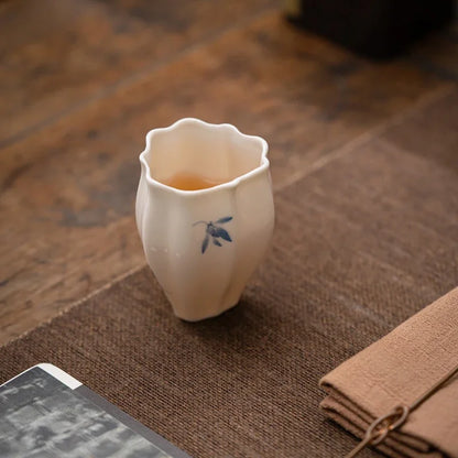 Hand Drawn Phalaenopsis Tea Cup Single Drinking Host Simple Household Ceramic Kung Fu Set Cups Teaware Kitchen Dining Bar Home