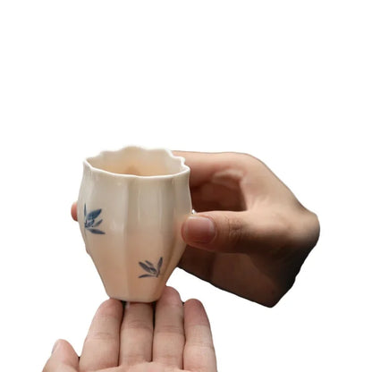 Hand Drawn Phalaenopsis Tea Cup Single Drinking Host Simple Household Ceramic Kung Fu Set Cups Teaware Kitchen Dining Bar Home