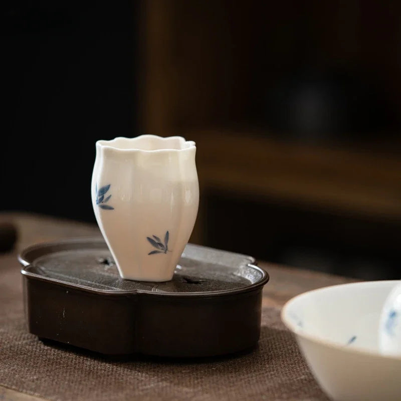 Hand Drawn Phalaenopsis Tea Cup Single Drinking Host Simple Household Ceramic Kung Fu Set Cups Teaware Kitchen Dining Bar Home