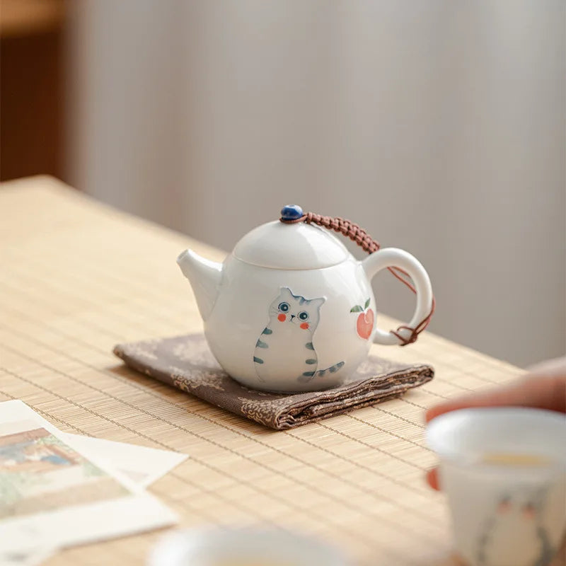 Hand Painted Cat Teapot Cute Cartoon Chinese Ceramic Kettle Teapot Tea Ceremony Set Milk Oolong Tea Tie Guan Yin Teaware Type