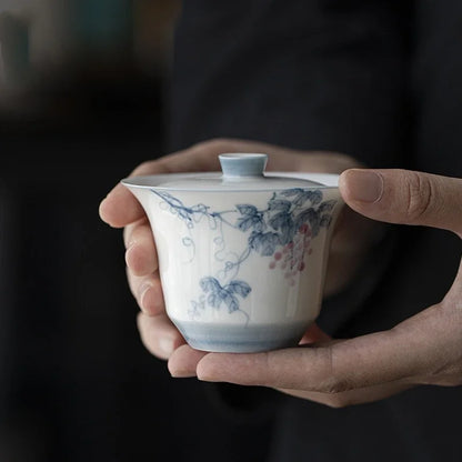Hand Painted Grape vine Gaiwan For Tea Porcelain Tureen Teaware Set White Chinese Tea Bowl Chawan Tea Cup