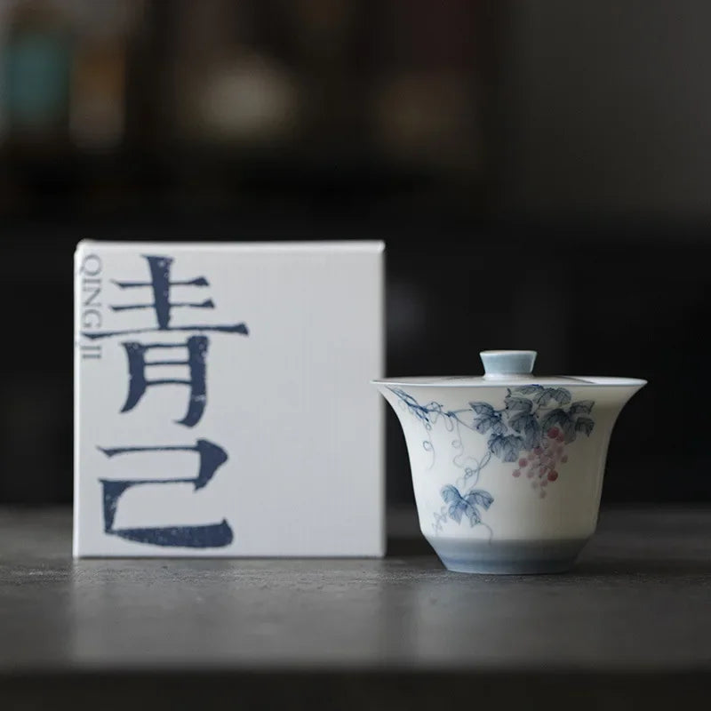 Hand Painted Grape vine Gaiwan For Tea Porcelain Tureen Teaware Set White Chinese Tea Bowl Chawan Tea Cup