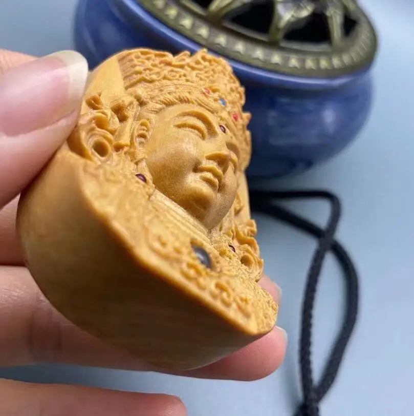 Hand-carved sandalwood Guanyin bodhisattva pendant statue