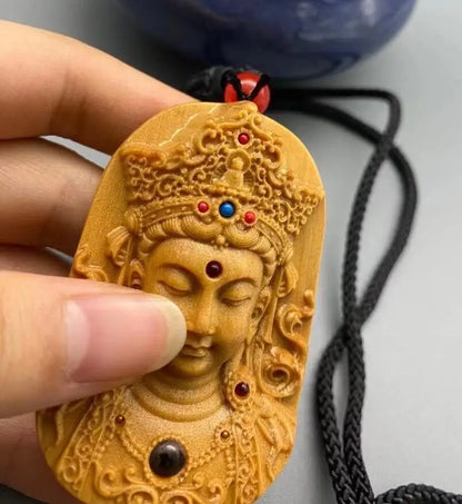 Hand-carved sandalwood Guanyin bodhisattva pendant statue
