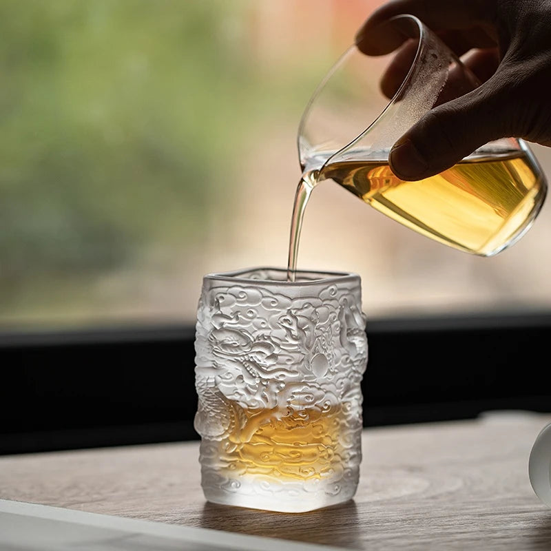 Hand-embossed Golden Tenglong Tea Cup Cups Crystal Glass Teacup Single Cup Kung Fu Tea Set Coffee Drinkware Kitchen Dining Bar
