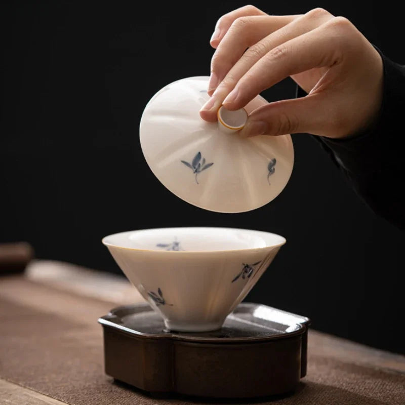 Hand-painted Phalaenopsis Underglaze Ceramic Kung Fu Tea Set Simple Household Large Literati Covered Bowl Bamboo Hat Gaiwan Bar