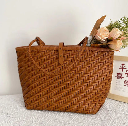 Hand-woven top layer cowhide women's French Braided cowhide hollowed-out vegetable  shopping basket bag