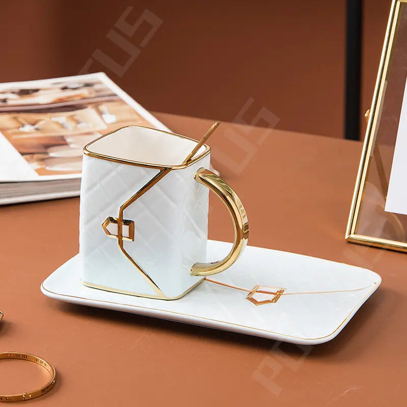 Handbag Shape Ceramic Cup Designer Coffee Mugs Business Gifts Cups Saucer Set Home Breakfast Milk Tea Juice Water Drinkware
