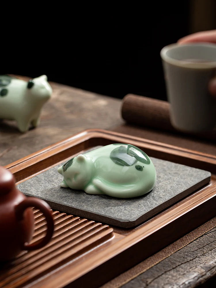 Handmade  Home office Decor small ceramic Cat Toy Kung Fu tea set ceremony tea ornament Figure Kitty Tea Pet Kung Fu Tea Pet