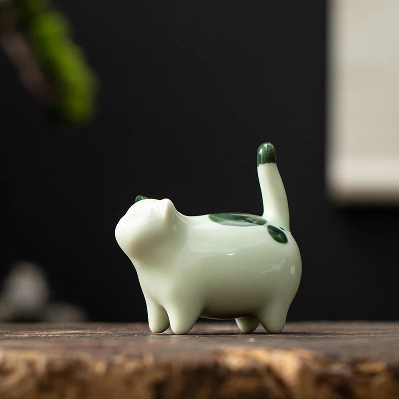 Handmade  Home office Decor small ceramic Cat Toy Kung Fu tea set ceremony tea ornament Figure Kitty Tea Pet Kung Fu Tea Pet