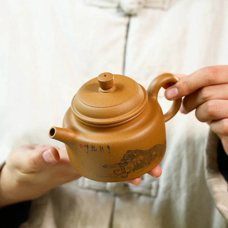 Handmade Kung-Fu Clay Teapot, Teaware Green, Handmade, Carved and Painted, Bullish German Pot, Teaware Green