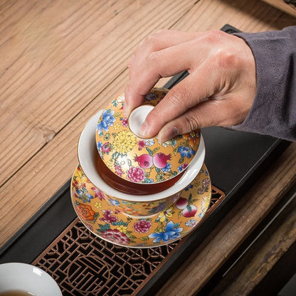 Handmade Kung Fu Gaiwan Ceramic Hand-painted Tea Tureen Tea Set Office Tea Bowl with Saucer Sancai Gai Wan