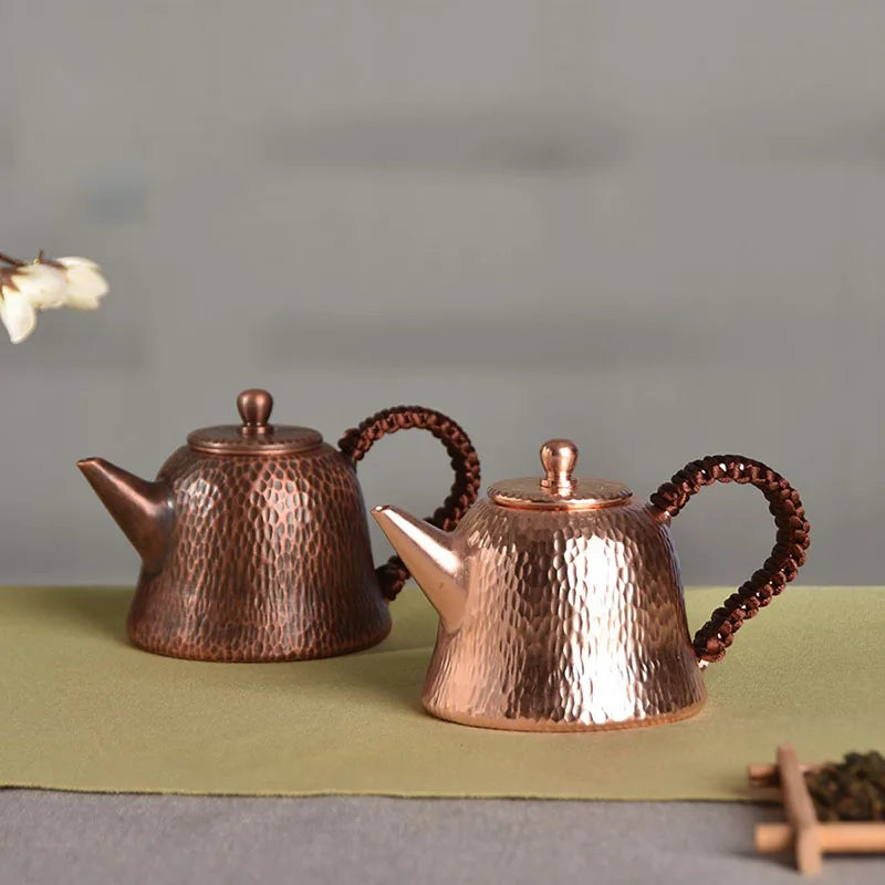 Handmade Portable Tea Set Gold Small Teapot Japanese Water Kettles Vintage Coffee Pot Set Water Jug Metal Kung Fu Tea Table