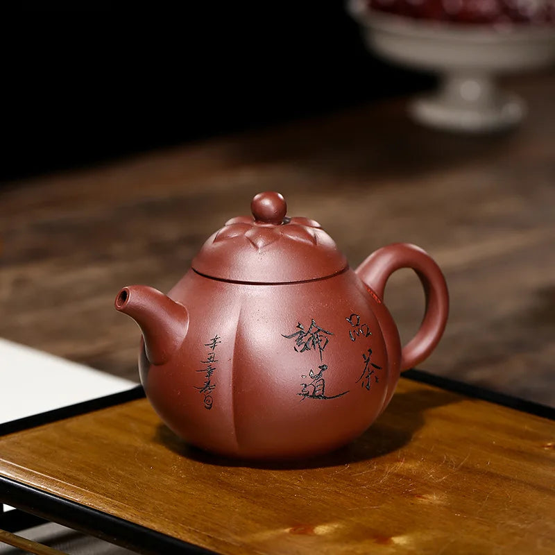 Handmade Purple Mud Tips and Watermelon Pot Zisha Teapot, Handmade Pot, Kung-Fu Teaware, Purple Clay Drinkware for Puer Green an