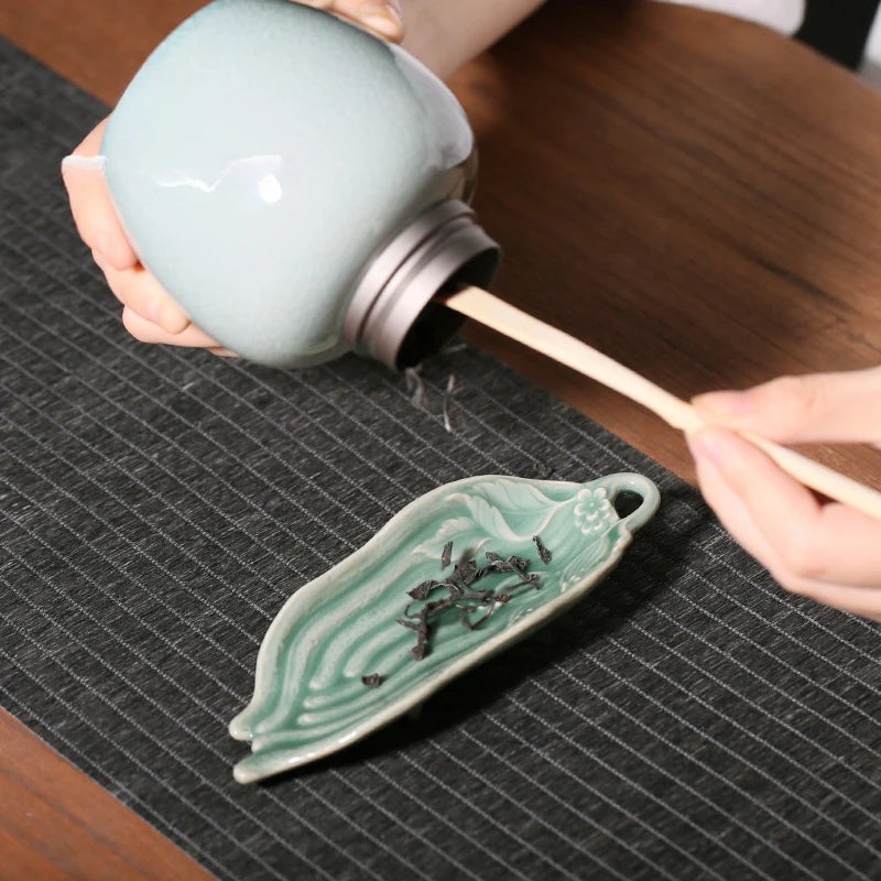 Handmade Relief Buddha's-hand Tea Scoop Creative Celadon Chahe Shovel Household Awakening Tea Ladle Tea Services Ornaments