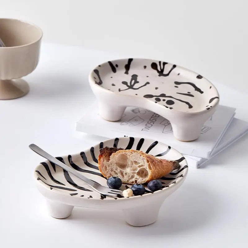 Handmade Small Ceramic Ink Splashing Plate Irregular Shaped Storage Tray Creative Hand-painted Cake Dinner Plate Retro
