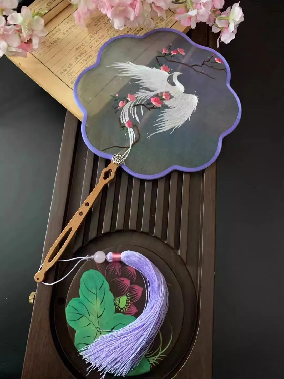Handmade double-sided Suzhouembroidery fan embroidery cheongsam palace fan Hanfu accessories Chinese style embroidered fan gifts