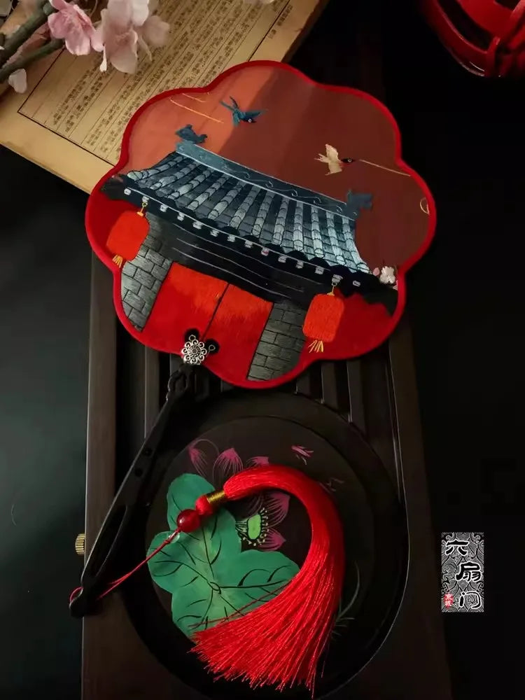 Handmade double-sided Suzhouembroidery fan embroidery cheongsam palace fan Hanfu accessories Chinese style embroidered fan gifts