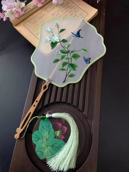 Handmade double-sided Suzhouembroidery fan embroidery cheongsam palace fan Hanfu accessories Chinese style embroidered fan gifts