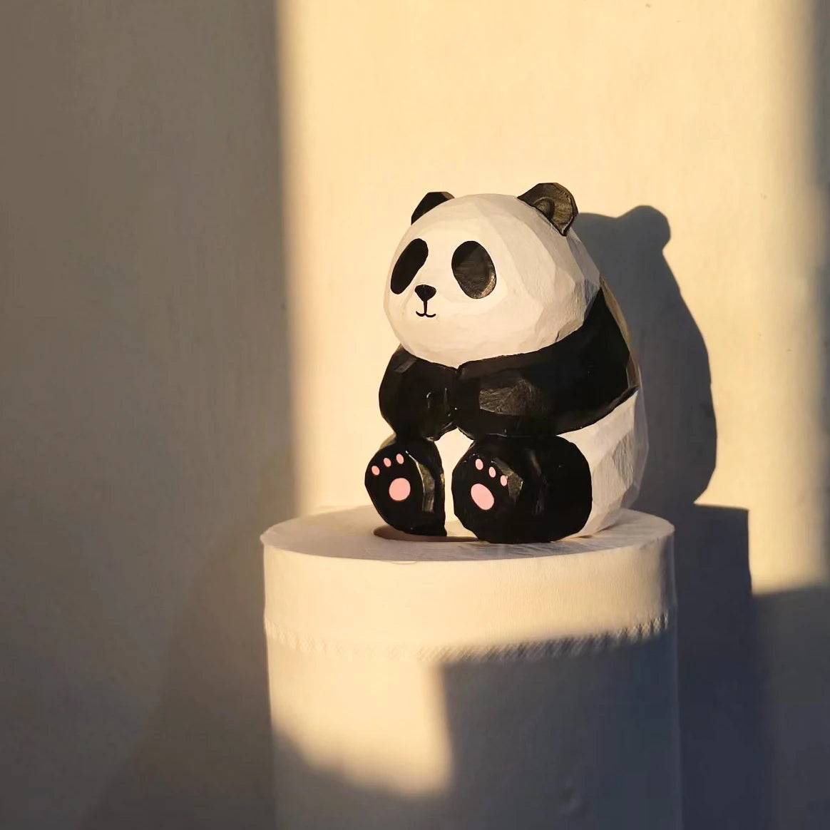 Handmade wood carved black and white panda ornaments, cute tabletop ornaments, car mounted birthday gifts, female gifts