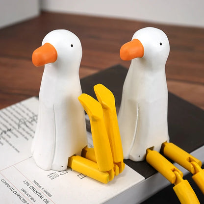 Handmade wooden ornaments with long legged seagulls, cute cartoon wooden carved figurines, student desktop decorations
