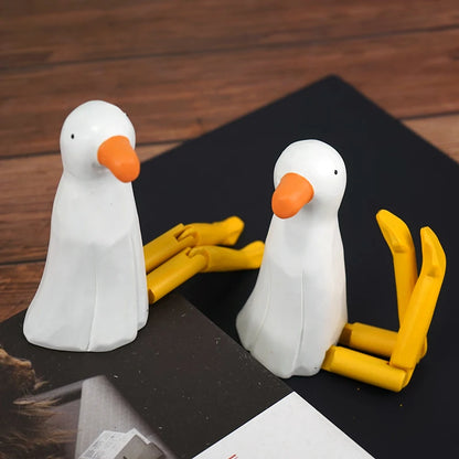 Handmade wooden ornaments with long legged seagulls, cute cartoon wooden carved figurines, student desktop decorations