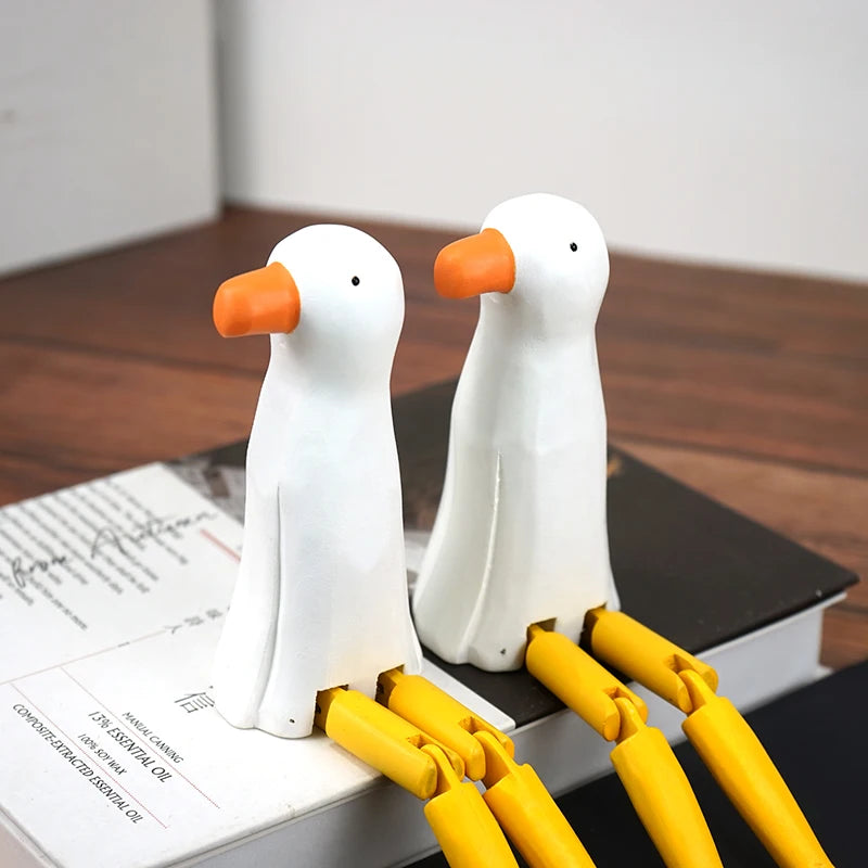 Handmade wooden ornaments with long legged seagulls, cute cartoon wooden carved figurines, student desktop decorations
