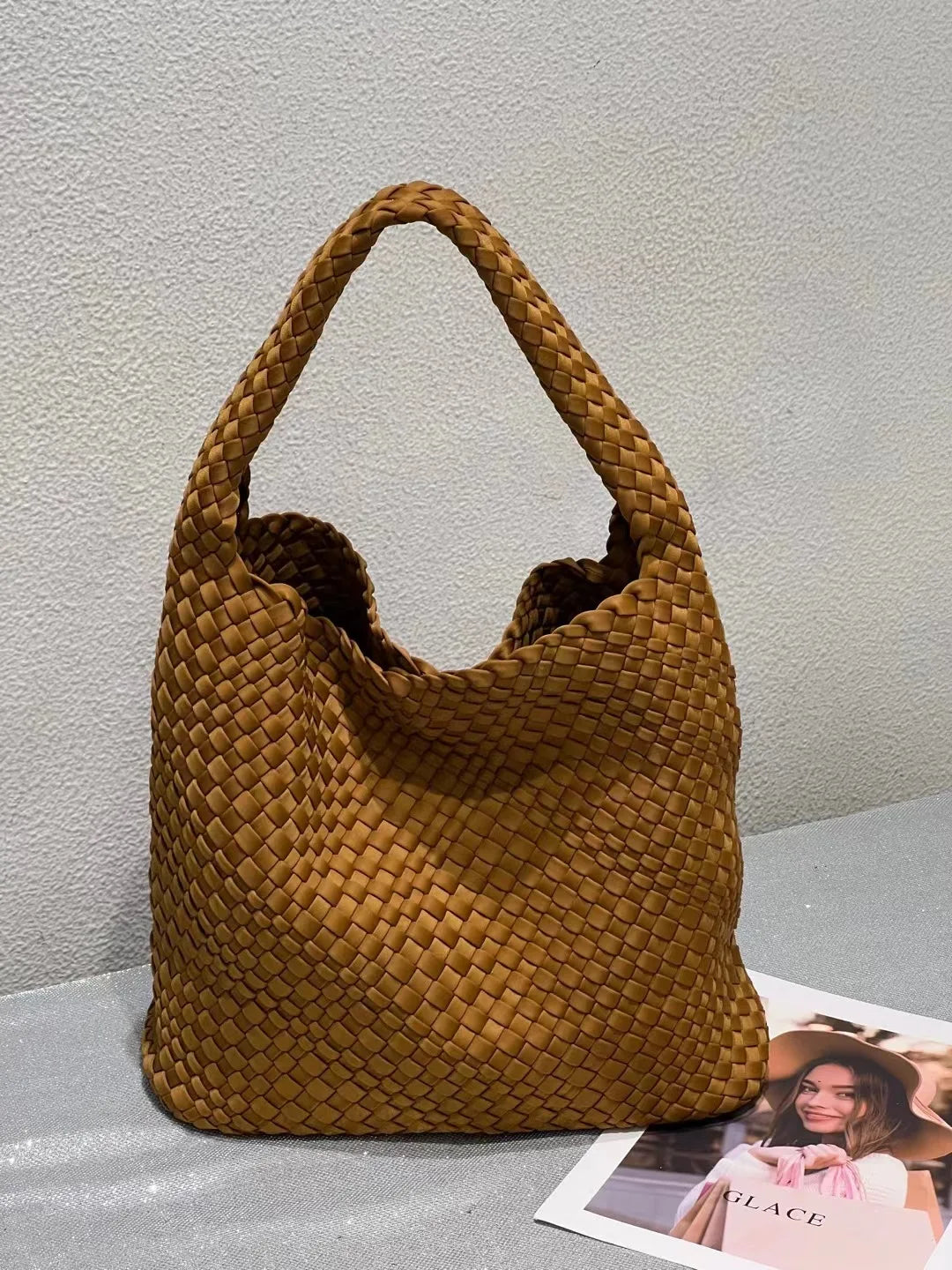 Handmade woven bag, large capacity tote bag, women's 2024 new nylon chain crossbody bag