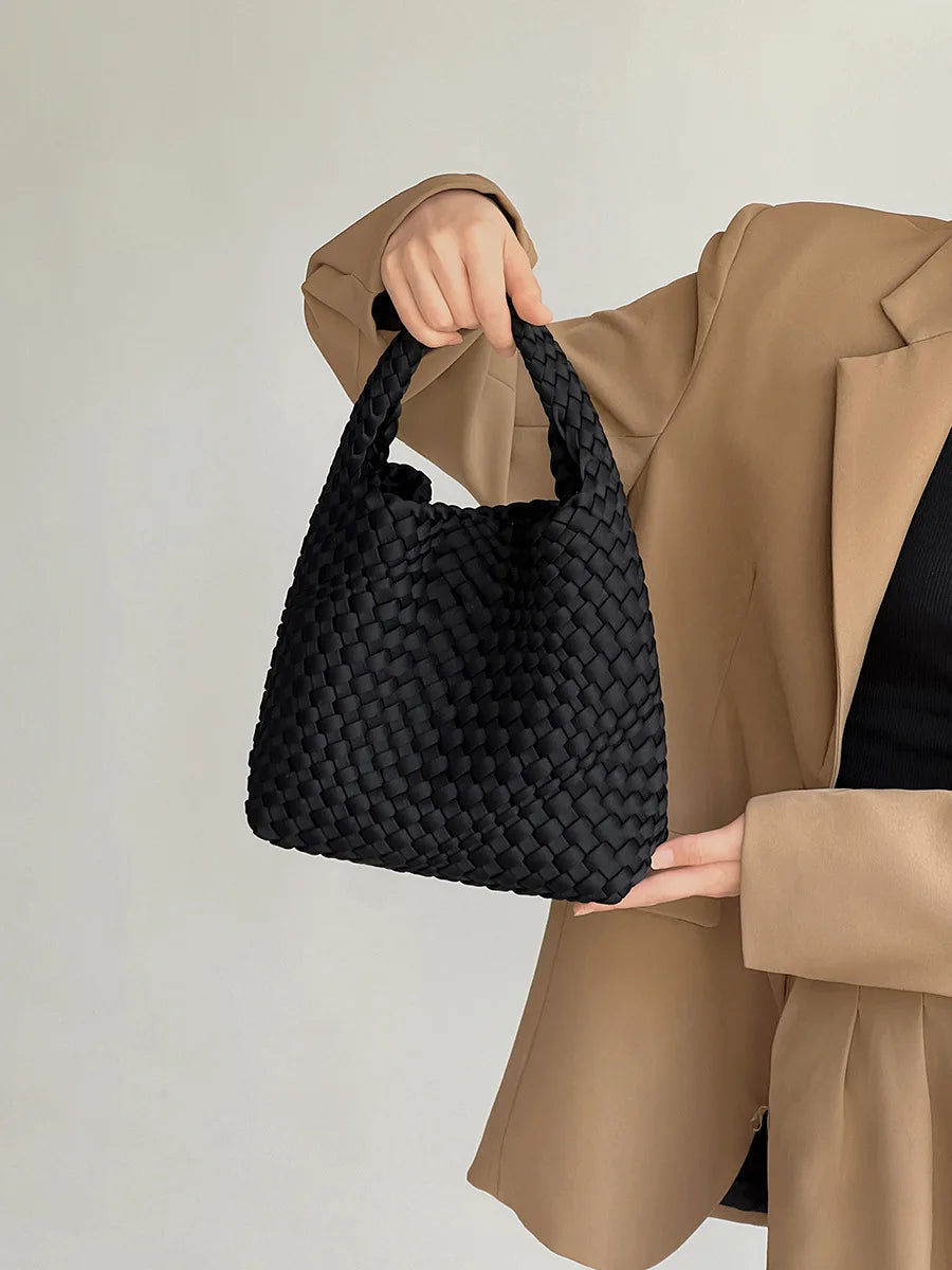 Handmade woven bag, large capacity tote bag, women's 2024 new nylon chain crossbody bag