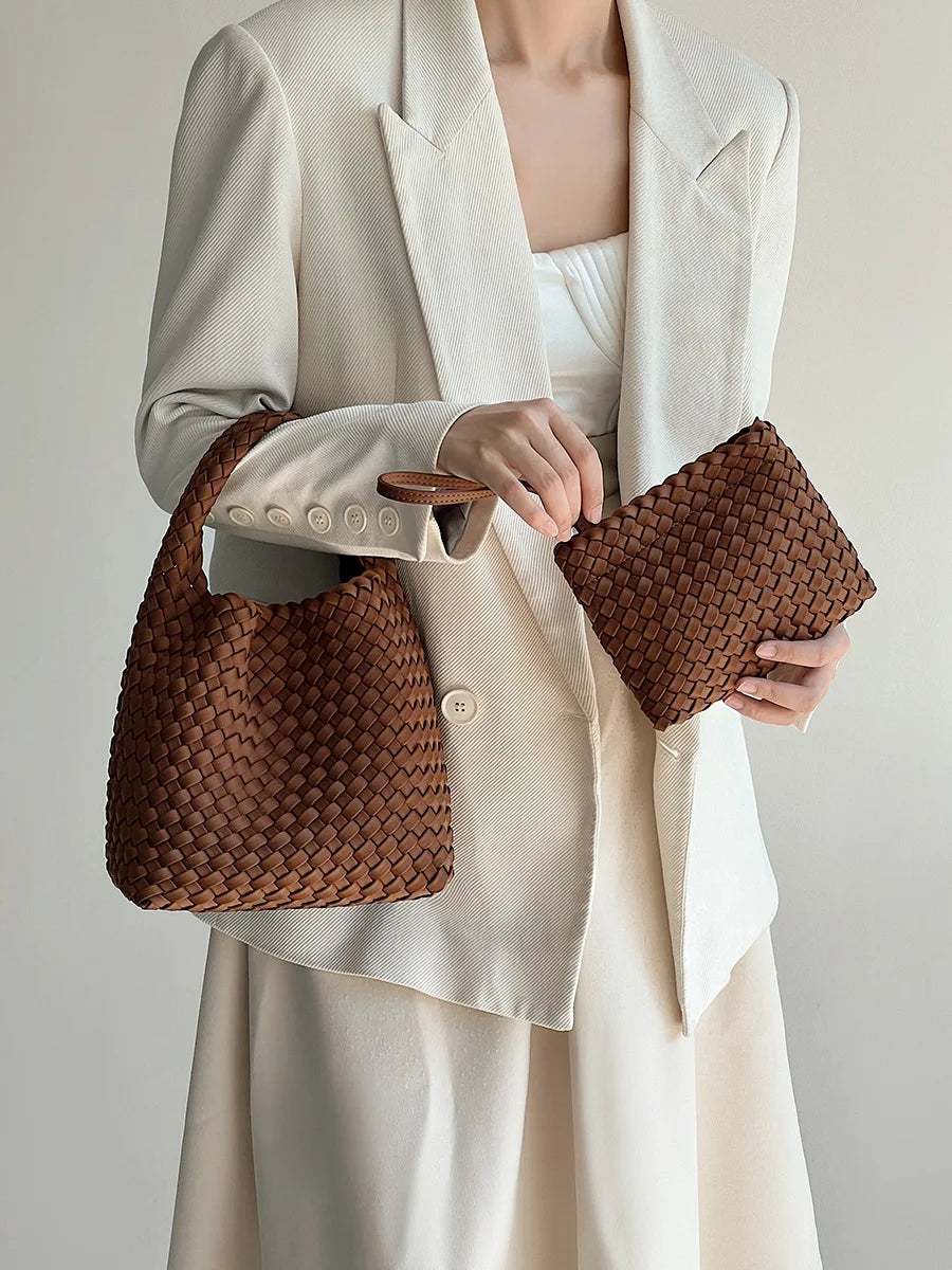 Handmade woven bag, large capacity tote bag, women's 2024 new nylon chain crossbody bag
