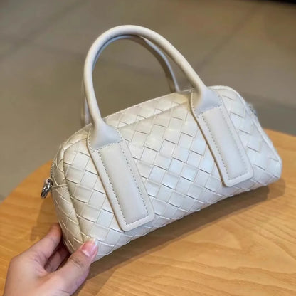 Handmade woven handbag for women's 2024 new single shoulder diagonal cross bag