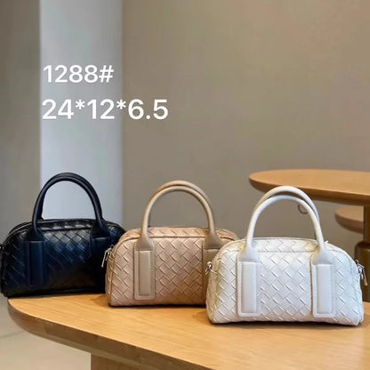 Handmade woven handbag for women's 2024 new single shoulder diagonal cross bag