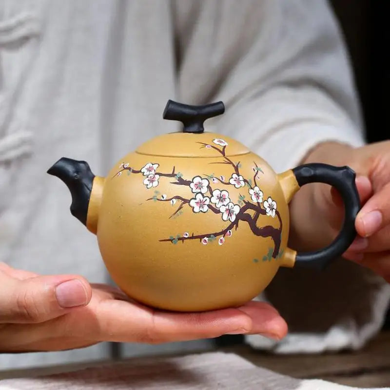 Handmade Zisha Teapot, Yixing Handmade Pot, Kung-Fu Teaware, Purple Clay Drinkware for Puer Green and Black Chinese Tea