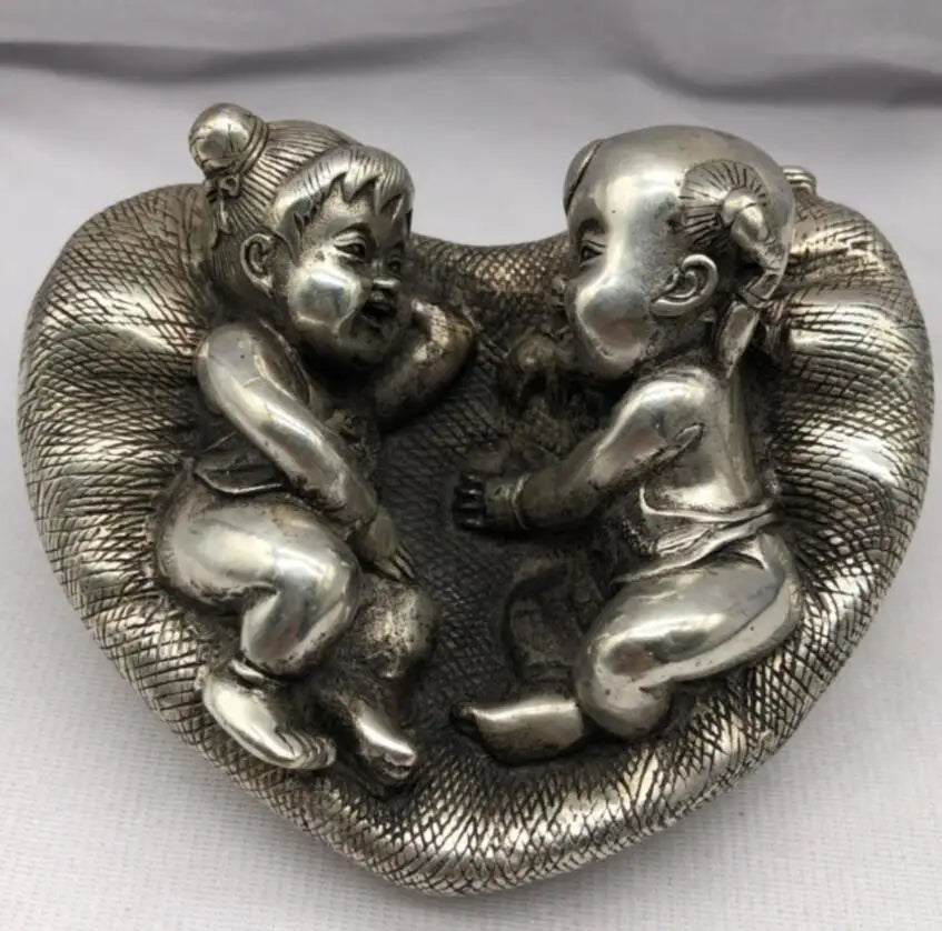 China White copper boy and girl heart shape crafts statue