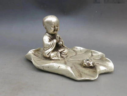 Fine China silver carved beautiful buddhism buddha on lotus leaf Statue