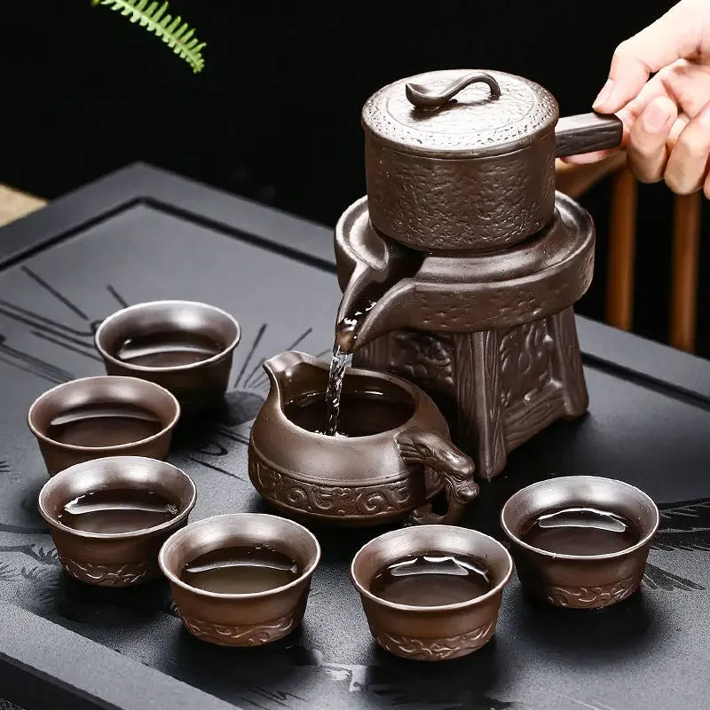 High Quality Ceramic Lazy Man Style Automatic Rotating Insulation Tea Set Suitable for Home Tea Making