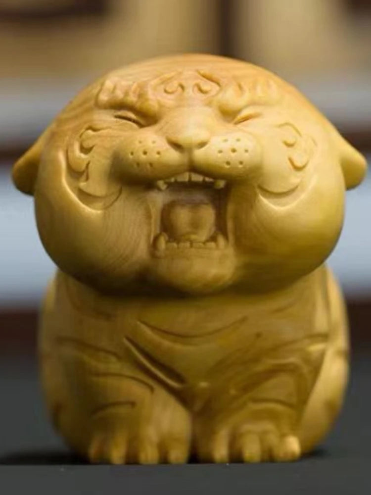 High Quality Cliff Cypress Green Sandalwood Carved Zodiac Cute Tiger  Bring Wealth Tiger Pendant Home Decoration Accessories