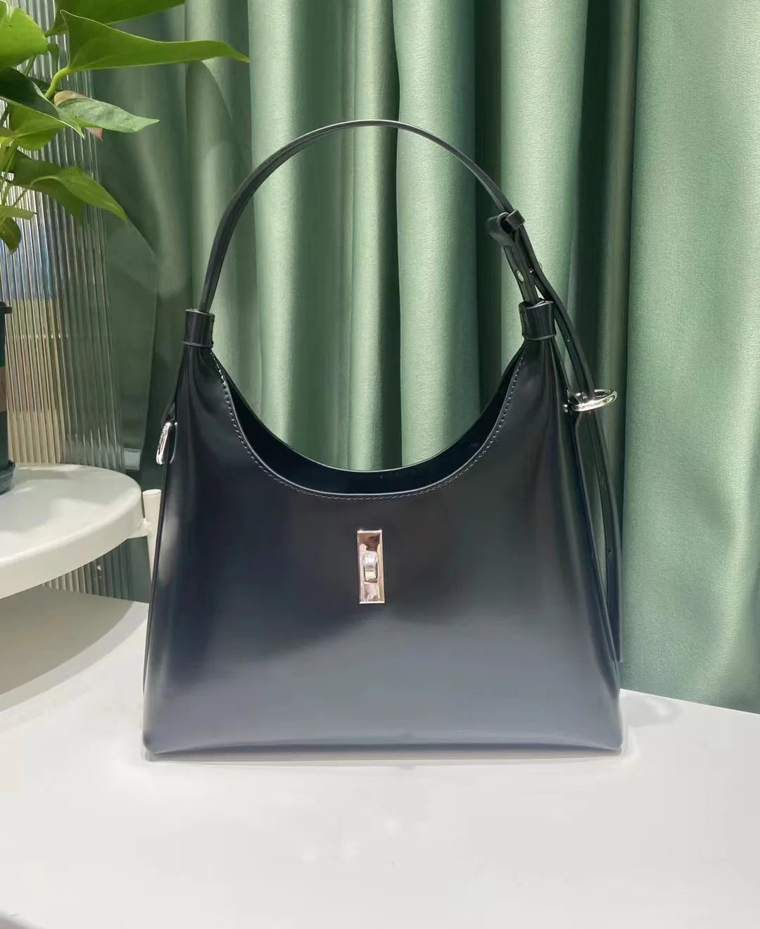 High Quality Genuine Leather Underarm Shoulder Bags Commuter Elegant Large Capacity Solid Color Handbags Korean Minority Bolsos