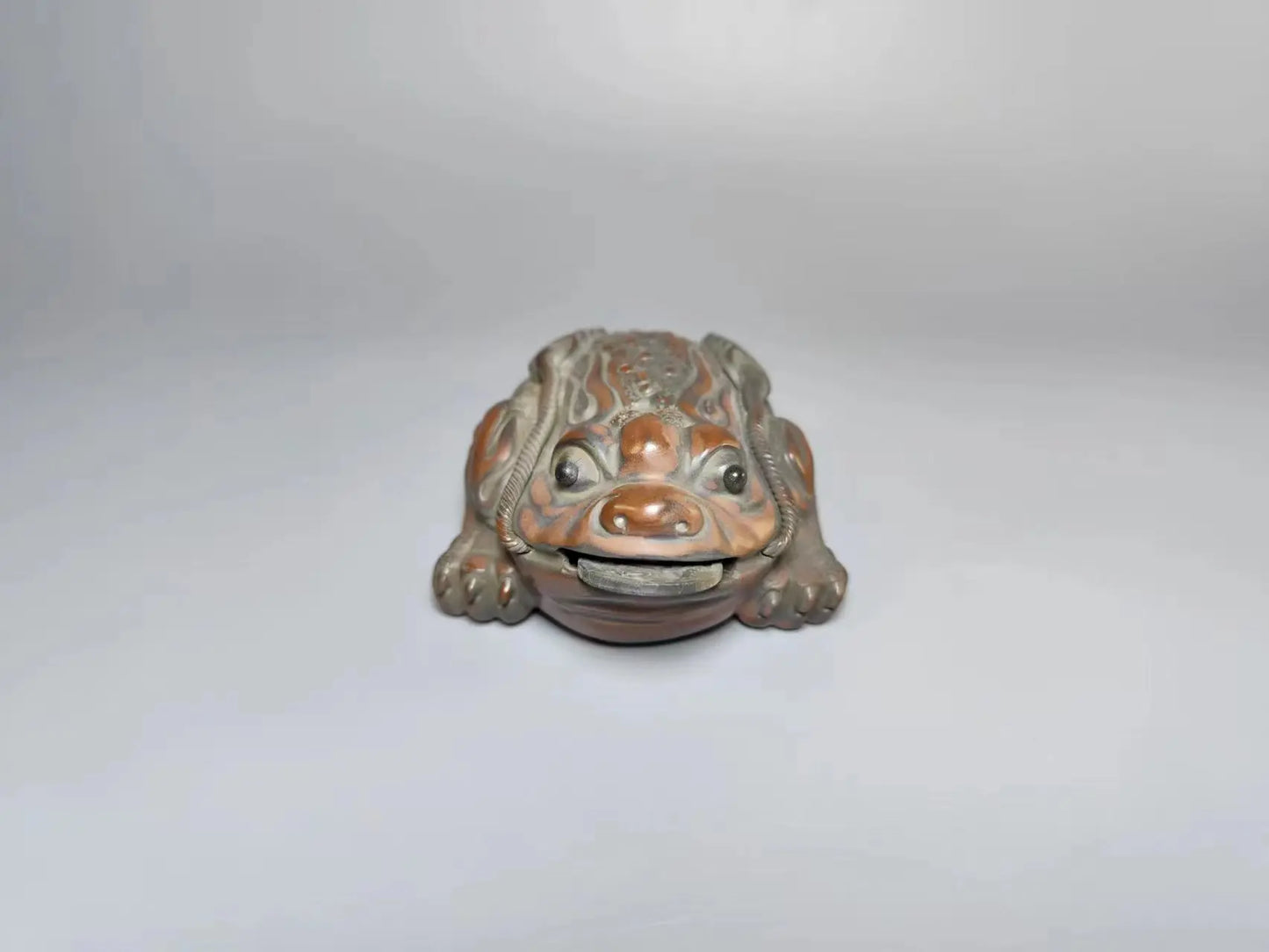 High Quality Handmade qinzhou nixing Clay Handmade Lucky FrogsTea Pet Teaset Ceremony Tea Accessories Kung Fu Cha Tea
