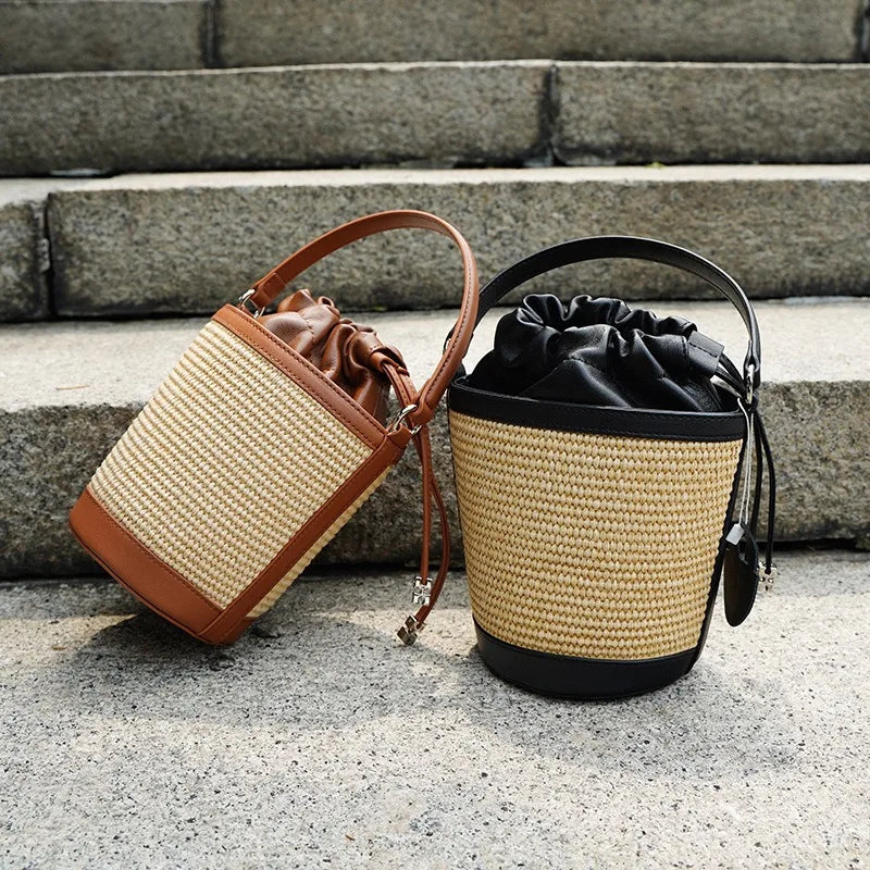 High Quality Sheepskin Patchwork Straw Bag Fashion Large Capacity Contrast Color Drawstring Bucket Bag Versatile Commuter Bolsas
