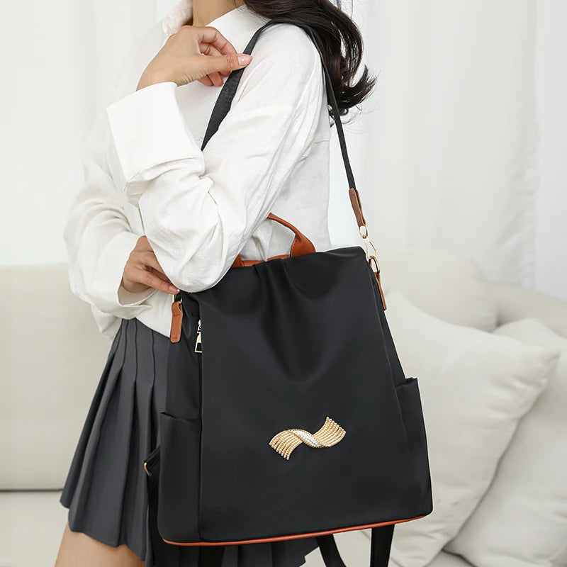 High Quality Women's Backpacks Fashion Nylon Cloth School Bags Large Capacity Travel Back Exquisite Hardware Design Backpack