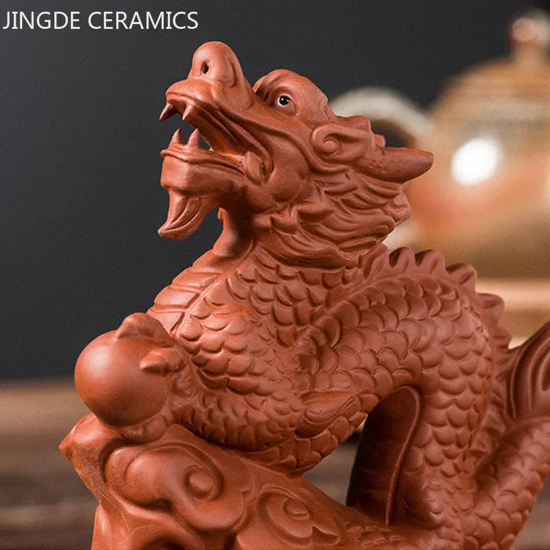 High-end Yixing Purple Clay Tea Pet Handmade Sculpture Dragon Ornaments Desktop Lucky Decor Crafts Chinese Tea Set Decoration