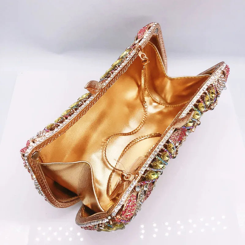 High-end luxury Hollow metal butterfly flower Crystal Metallic Evening Bags Wedding Novelty Rhinestone Metallic Clutch Purses
