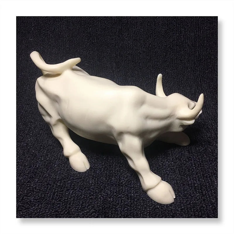 High quality bullfighting handmade statue Modern art sculpture  High-end home decoration accessories statue  Gift souvenir
