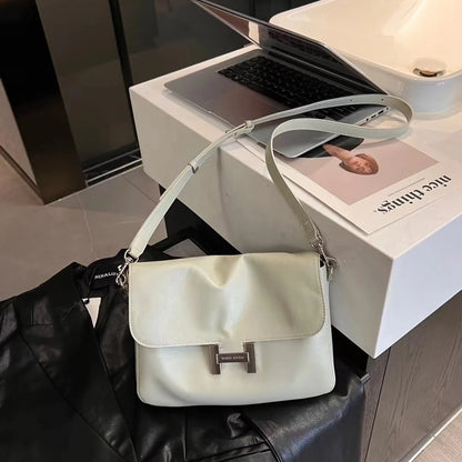 High quality cowhide chain underarm bag with trendy style light luxury casual and simple single shoulder bag crossbody bag